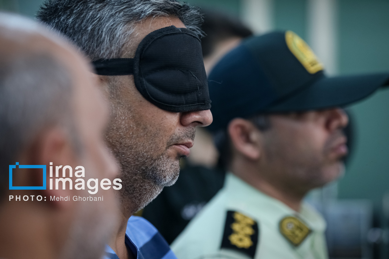 اخاذی با جعل کارت پلیس و انهدام باند شرکت هرمی کیونت در تهران