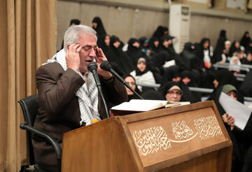 دیدار پیشکسوتان و فعالان دفاع مقدس و مقاومت با ر هبر انقلاب