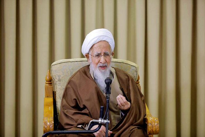 نحوه بیان قرآن برای قرار گرفتن علم در کنار اخلاق و عمل