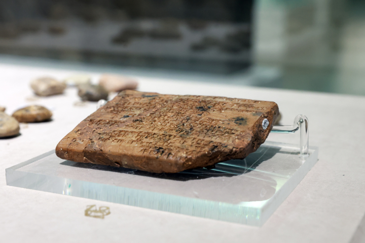 گِلنِبِشتههای هخامنشی به ما چه میگویند؟