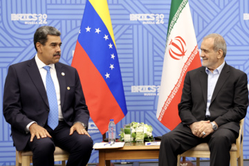 Reuniones del presidente Pezeshkian al margen de la cumbre de los BRICS