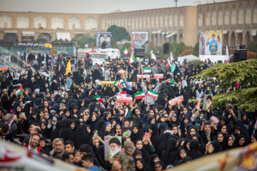 Las marchas del 13 de Aban en todo Irán