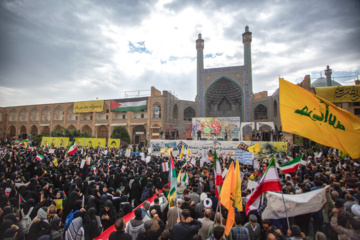 Las marchas del 13 de Aban en todo Irán