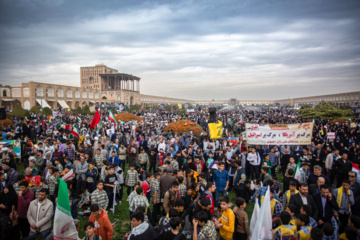 Las marchas del 13 de Aban en todo Irán