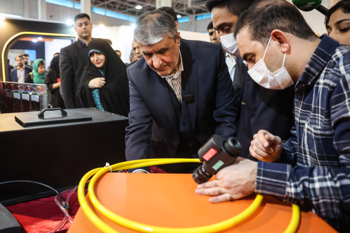 از ایجاد ۱۰ مرکز و کارخانه نوآوری تا طراحی و پیادهسازی برنامه ملی هوش مصنوعی