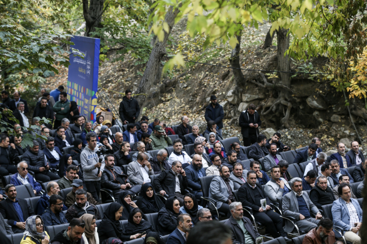 حاشیه‌هایی از مراسم افتتاح رود دره فرحزاد تهران