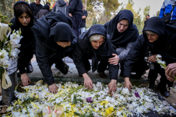 تشییع پیکر «منصوره قدیری جاوید»