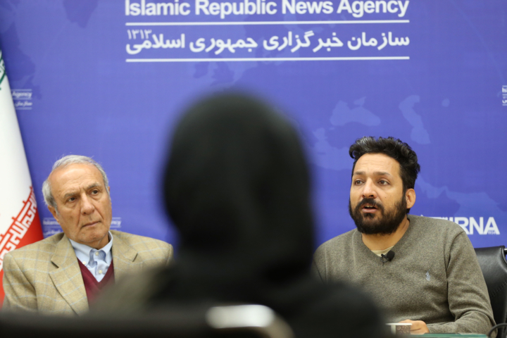 نشست کتاب عصر تاریکی