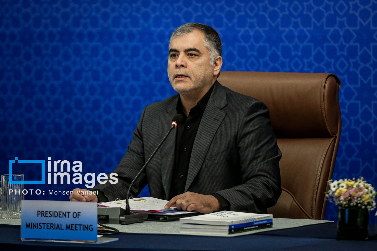 ظرفیت تولید محصولات پتروشیمی در دولت چهاردهم به ۱۰۰ میلیون تن رسید