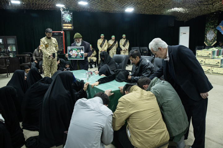 وداع با پیکر مطهر شهید مدافع حرم «علی سادات»