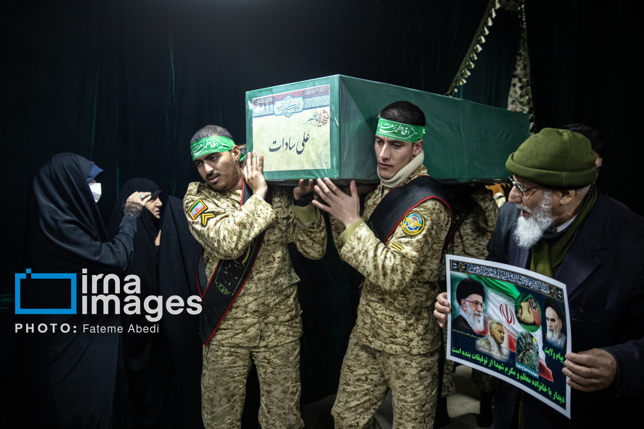 وداع با پیکر مطهر شهید مدافع حرم «علی سادات»
