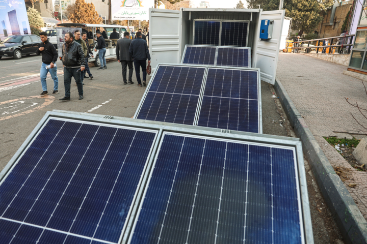 عبور از ناترازی با توسعه نیروگاههای خورشیدی