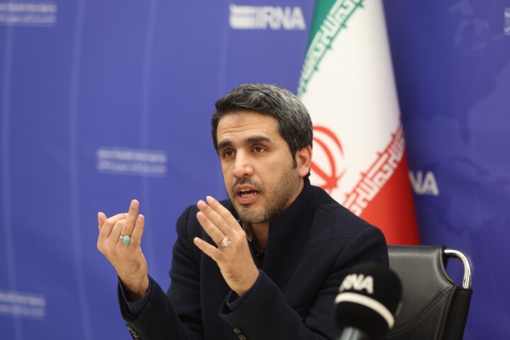 علل سقوط ۱۱ روزه دولت اسد؛ حمله نظامی، میخ آخر بر سیستم از درون پاشیده