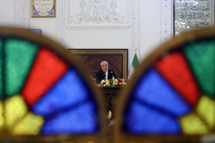 صدوقیسُها: ثابت کردم فلسفه اسلامی وجود دارد