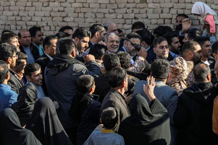 عزم دولت وفاق برای شکوفایی سرزمین اسطورهها؛ آب، گردشگری و سرمایهگذاری محور توسعه سیستان