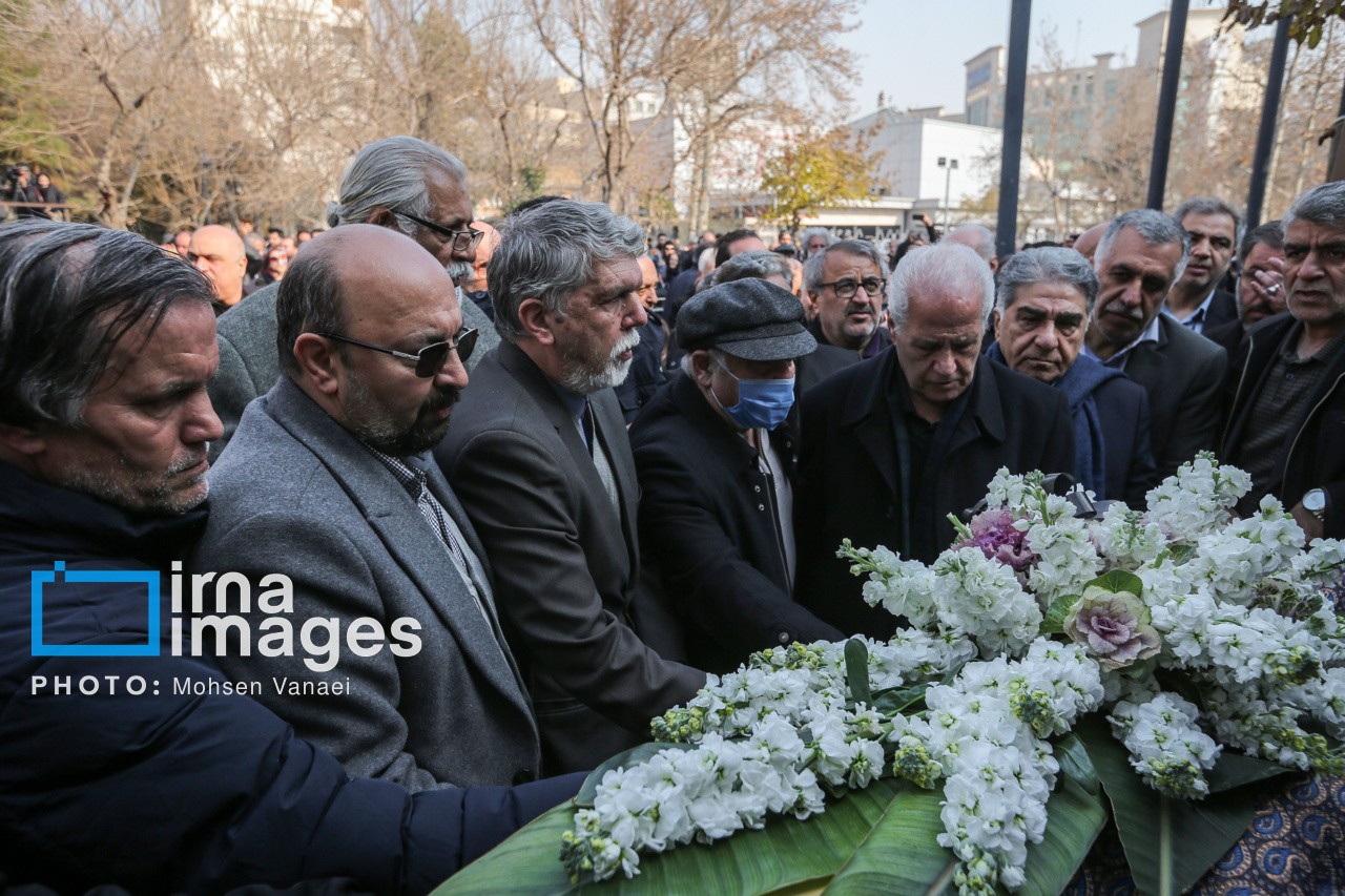 وداع با پیکر پدر موسیقی ایران/ حسین علیزاده: کاش شهبازیان می‌گفت چه رنجی کشید