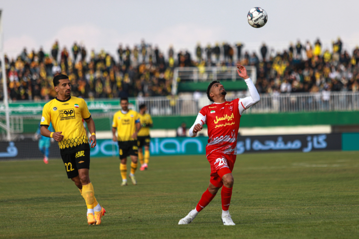 قهرمانی سوپرجام انگیزه سپاهان را مضاعف میکند/ پرسپولیس از نظر روحی و فنی کار دارد