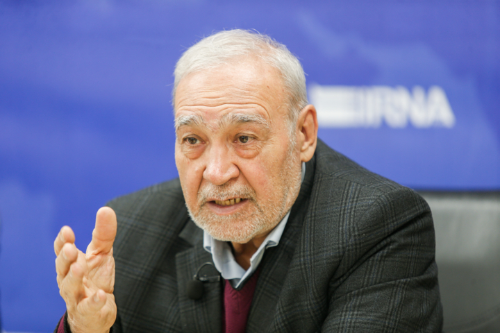 در نبود رضایت مردم، بازدارندگی هستهای هم شوروی را از فروپاشی نجات نداد