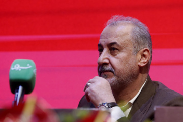 درویش: به دنبال منبع درآمد برای پیشکسوتان پرسپولیس هستیم/ کارتال کرونا گرفته است