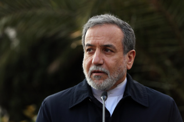 عراقچی وارد ژنو شد