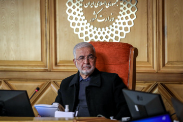 وزیر کشور: کارگران ستون‌های اصلی پیشرفت اقتصادی و اجتماعی هر جامعه‌ای هستند