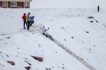 Iran : chutes de neige à Qom, située au sud-ouest de Téhéran