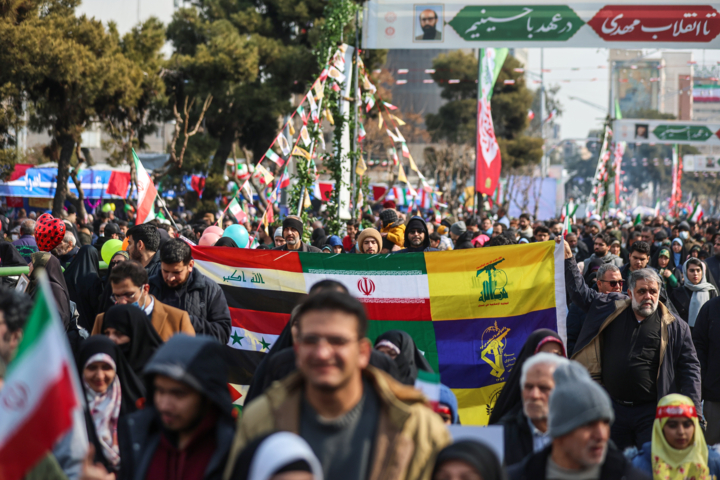 حماسه ورزشکاران در سالگرد پیروزی انقلاب اسلامی در روز بازگشت بختیاری‌زاده به تمرینات