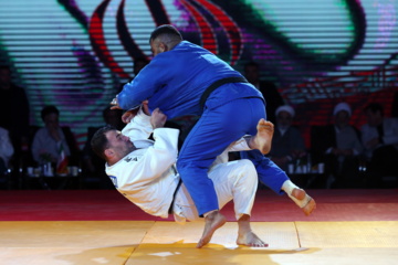 Tournoi international du judo à Machhad  