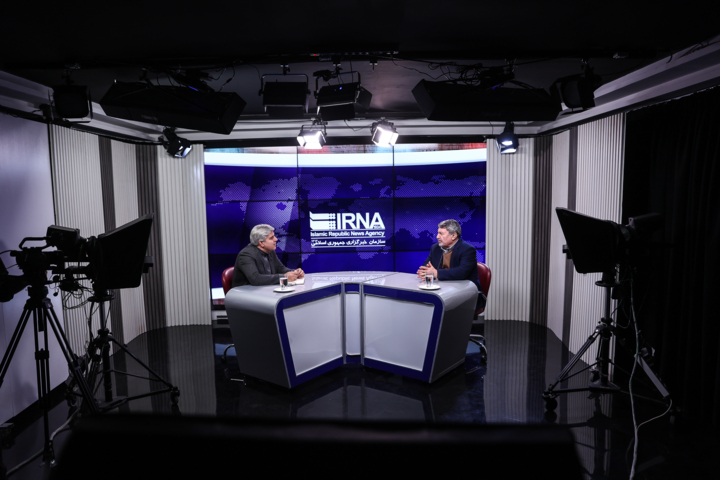 نیازمند اصلاحات اقتصادی و حل مسائل سیاست خارجی هستیم/ پزشکیان تابوی «شکاف جنسیتی» را شکست