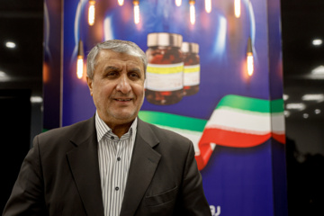 اسلامی: فاز سوم توسعه صنعت هسته‌ای کشور آغاز شد