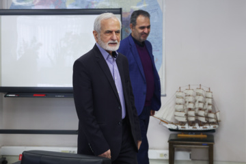 بازدید «سید کمال خرازی» از ایرنا