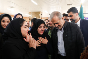 President Pezeshkian visits IRNA