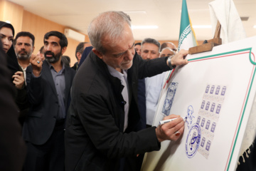 بزرگداشت «۹۰ سالگی ایرنا»