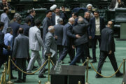 نماینده مجلس: تخریب چهره‌های دلسوز انقلاب آب به آسیاب دشمن ریختن است