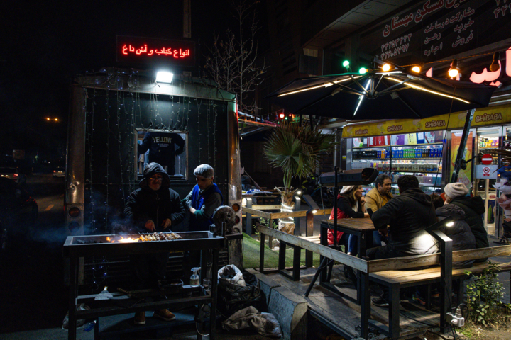 کافههای سیار، تجربهای مدرن، طعمی نوستالژی