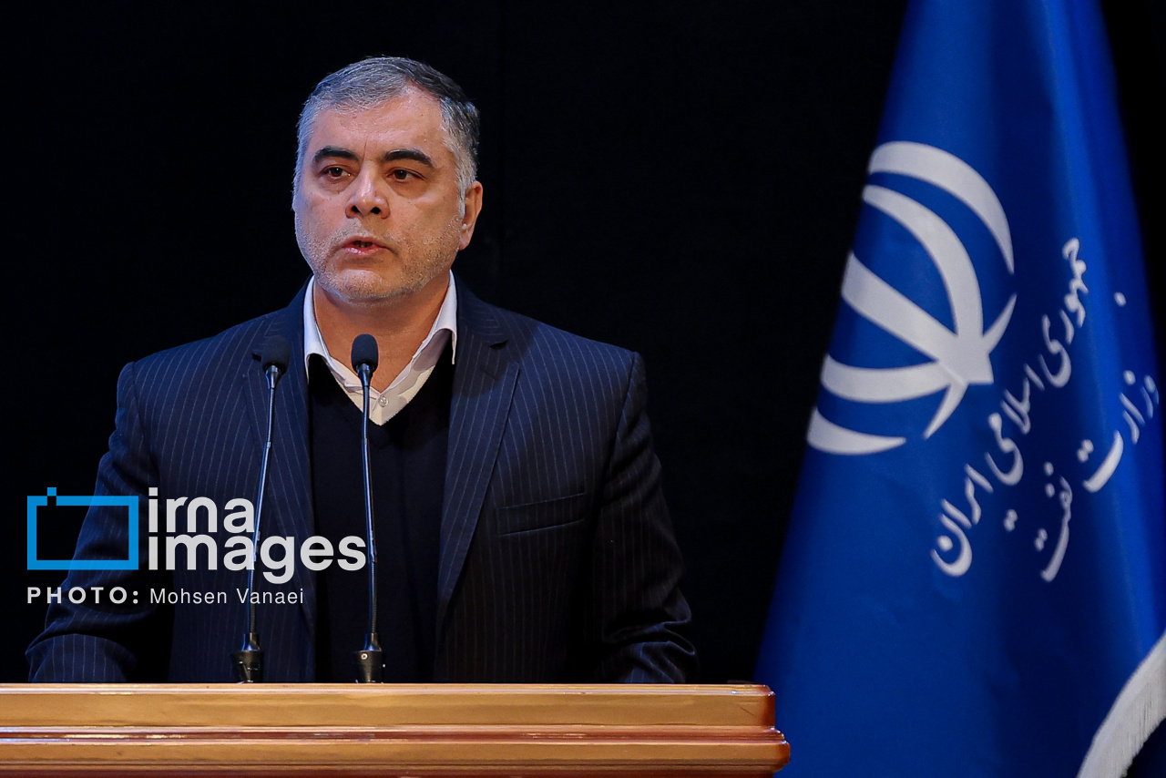 ۱۰ میلیارد دلار تا پایان امسال در صنعت نفت سرمایه گذاری صورت میگیرد