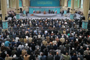 Hükümet yetkilileri ve İslam ülkeleri büyükelçileri İslam İnkılabı Lideri ile bir araya geldi
