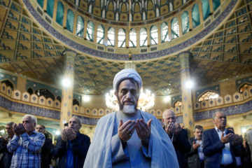 نماز عید فطر - مسجد امیرالمومنین (ع)