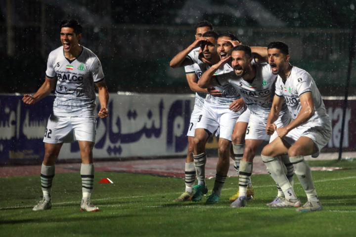 رجائیان:سپاهان نگذارد کوتولهها شأناش را پایین بیاورند/ کارترون سرمربی رئال و بارسا بوده؟