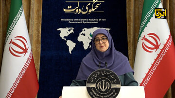 مهاجرانی: مذاکرات را خردمندانه پیش می‌بریم/ اعتبار کالابرگ تا پایان خرداد