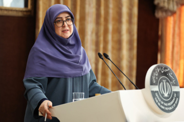 مهاجرانی: مذاکرات را خردمندانه پیش می‌بریم/ اعتبار کالابرگ تا پایان خرداد
