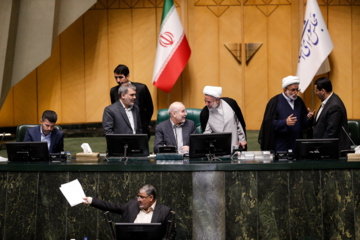 جلسه علنی مجلس شورای اسلامی - ۲۰ فروردین ۱۴۰۴