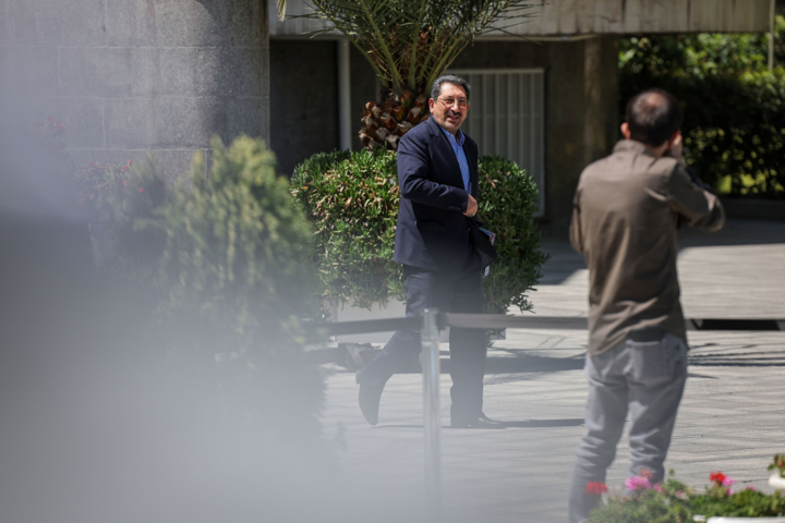 اعضای هیأت دولت در جمع خبرنگاران - ۲۷ فروردین ۱۴۰۴