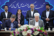 راه‌آهن: انعقاد قراردادهای بخش خصوصی با تولیدکنندگان داخلی مستقل از نقش نظارتی راه‌آهن است
