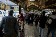 ثبات نسبی قیمت‌ها در بازار ارز و طلای تهران
