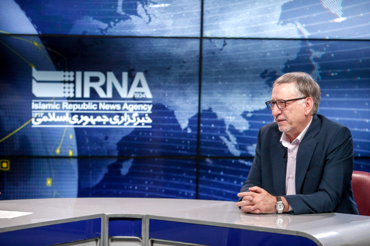 دیپلمات‌هایی که در سنگر میز مذاکره ایستادند