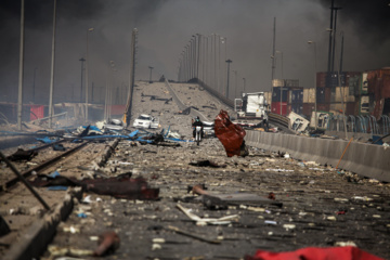 Explosión en el puerto Shahid Rayaei