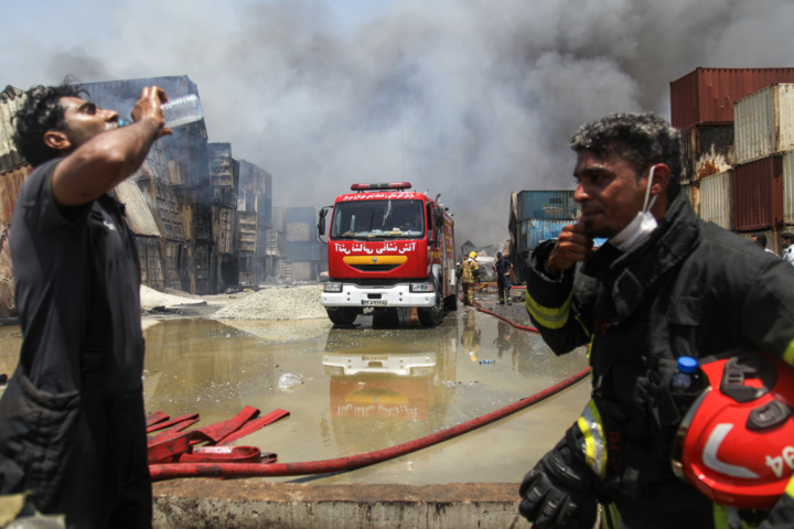 نیمی از کالاهای وارداتی تحت کنترلهای شدید است/دخالت ۲۶ دستگاه در ترخیص یا صادرات کالا