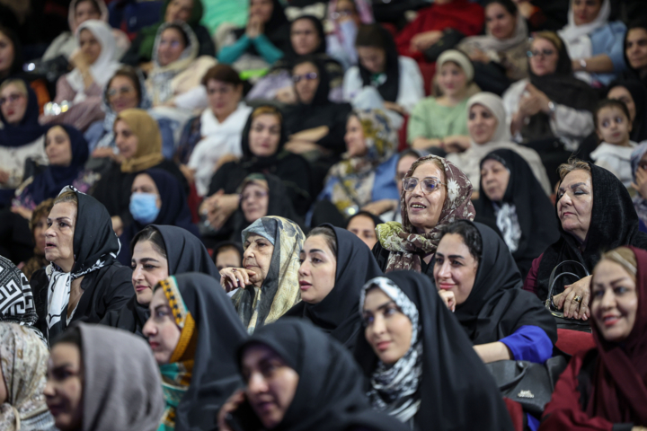 مراسم تجلیل از زنان کارگر