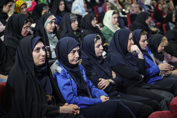 مراسم تجلیل از زنان کارگر